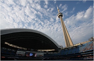 rogers-center-cn-tower.jpg