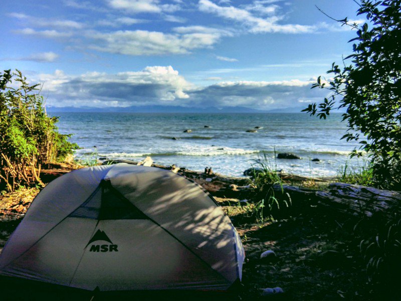 pvt-canada-randonnees-beatrice-juandefuca-bearbeach-800x600.jpg