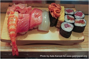 sushi-plates-tsukiji-market-tokyo-japan.jpg