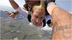 skydive0021.jpg