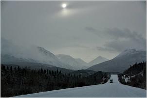 yukon-canada-emmroad.jpg