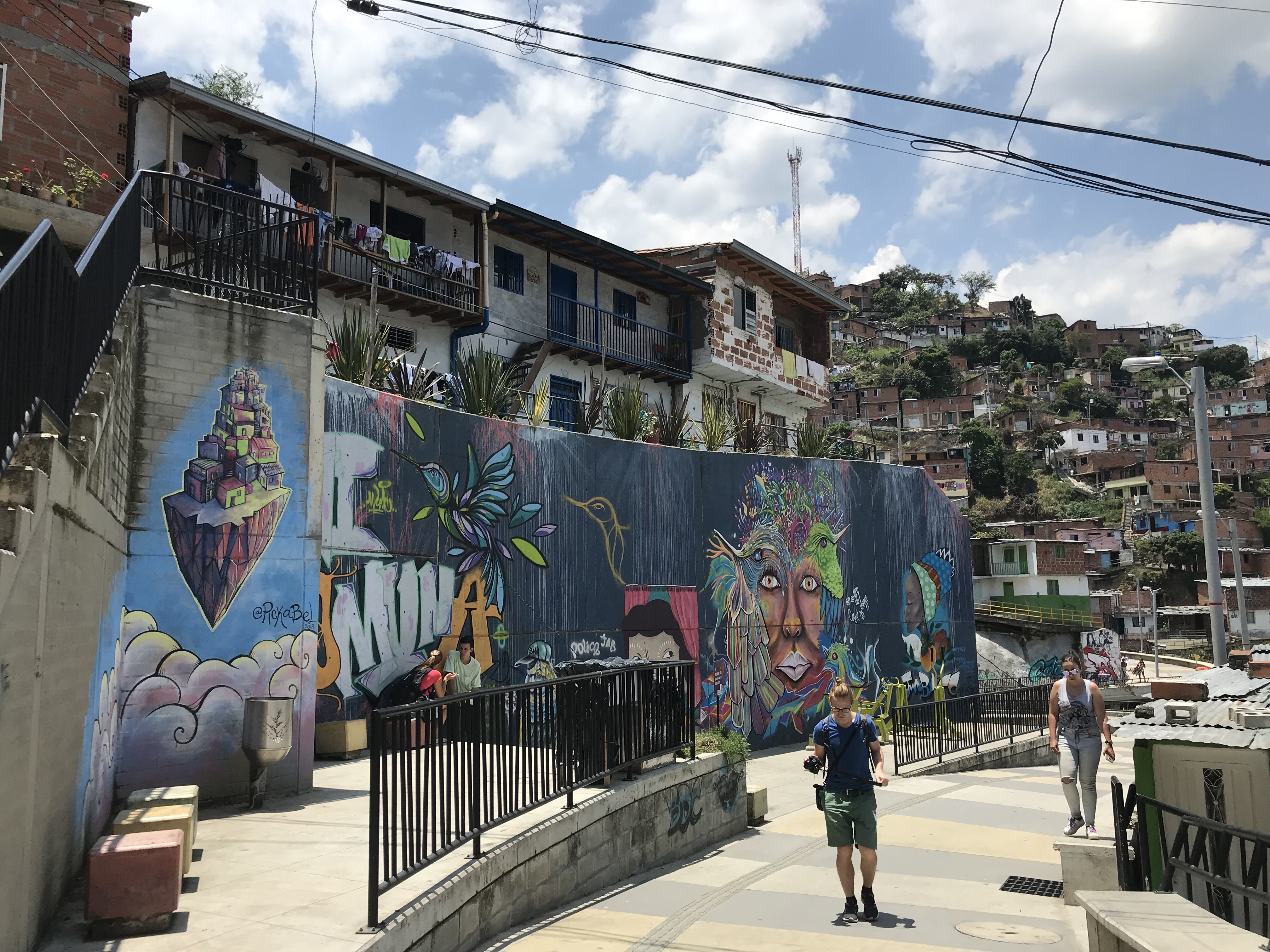  La D couverte De La Comuna 13 Medell n En Colombie 