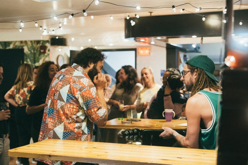 Les espaces communs de l'auberge Saint Lo de Montréal