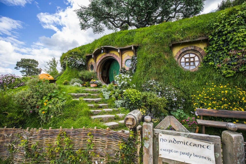 New Zealand North Island road trip itineraries - Hobbiton