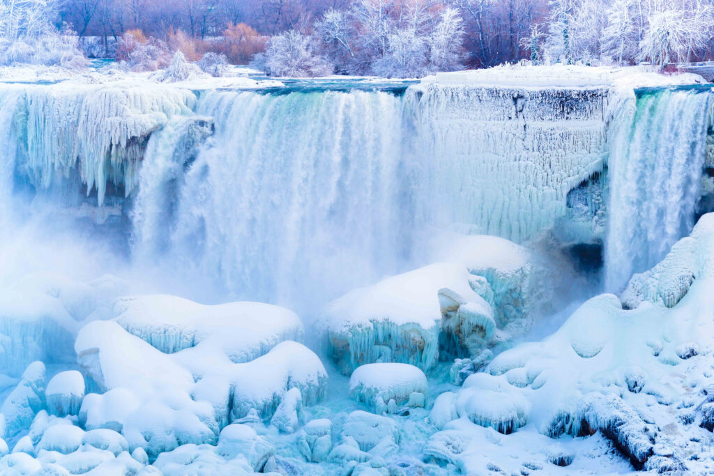 The ultimate Canada travel bucket list - Niagara Falls